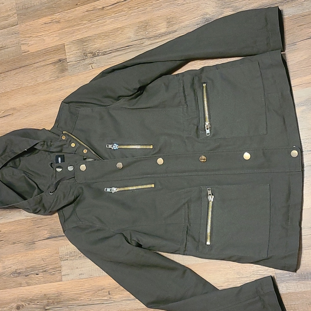 Olive Green Jacket. Size Medium. Zenana Outfitters Brand